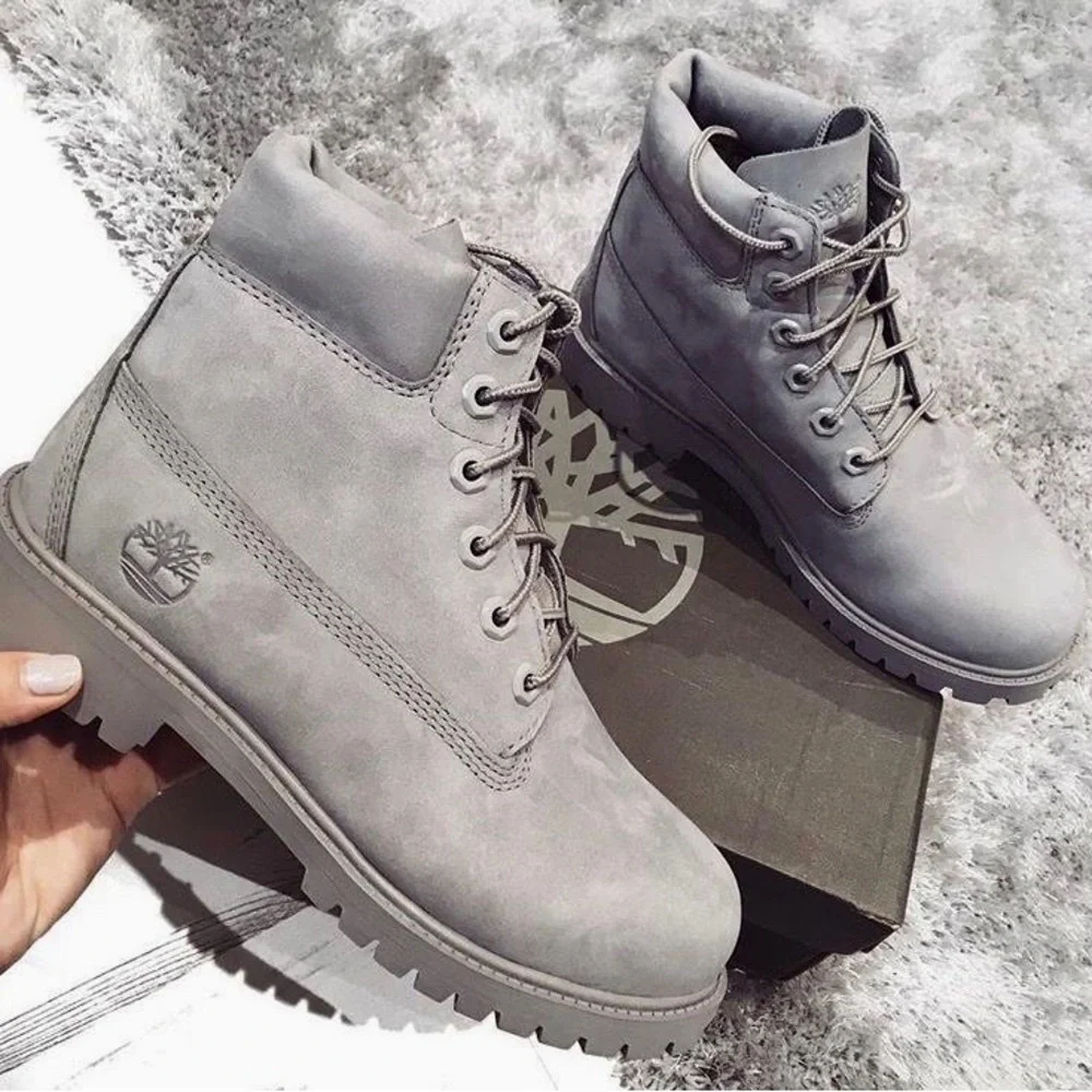 TIMBERLAND Classic Unisex‎ Grey Waterproof Boots